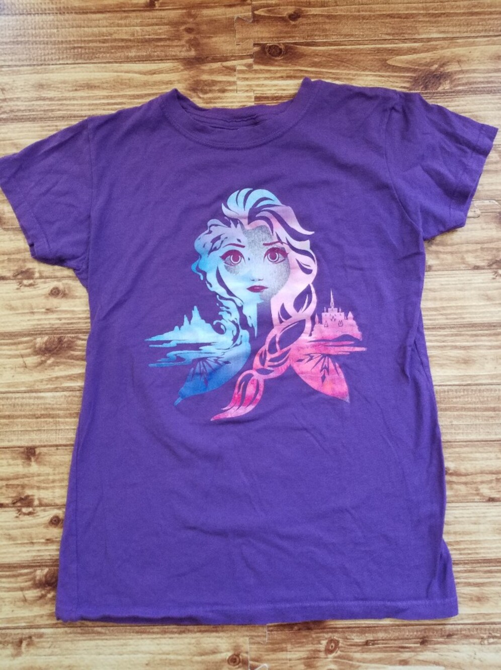 Disney Frozen 2 Elsa Purple Graphic T-Shirt Girls Size XL 14/16